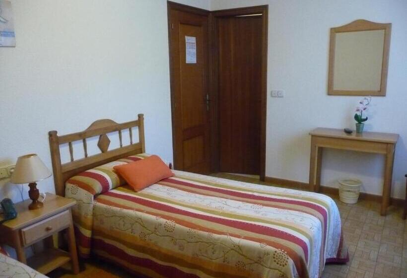 Номер Стандарт Индивидуальный, Hostal Gogar