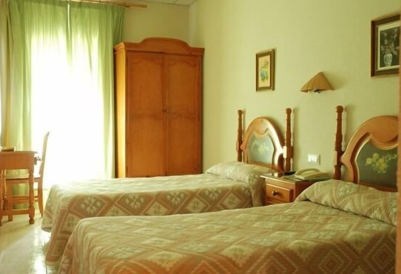 스탠다드 룸, Hostal León