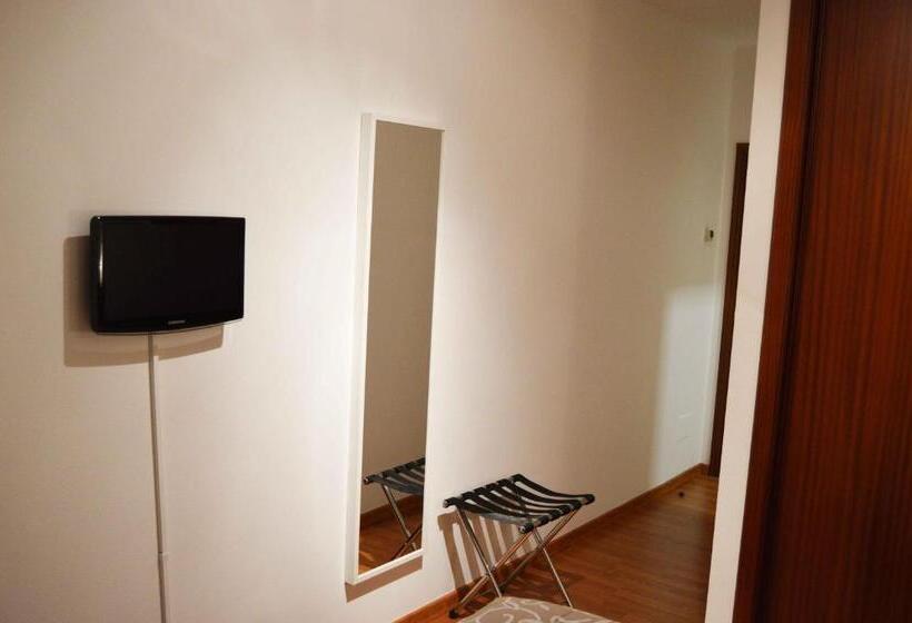 스탠다드 룸, Pensión Residencia Fornos
