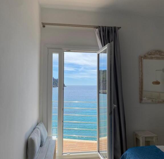 اتاق استاندارد, Hostal Dragonera