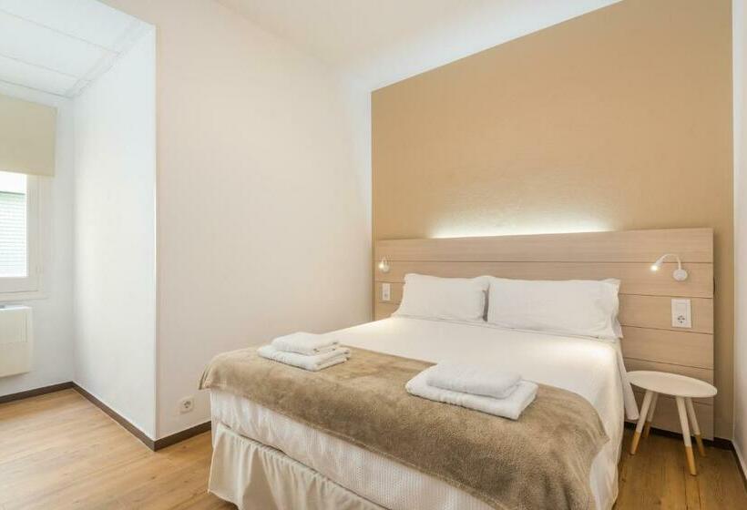 Люкс 2 Спальни, Hostal Jume  Urban Rooms