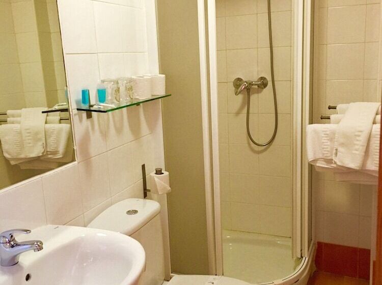 غرفة قياسية, Hostal Restaurante Puerta Del Alcazar