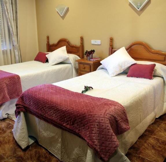Номер Стандарт, Hostal Pachin