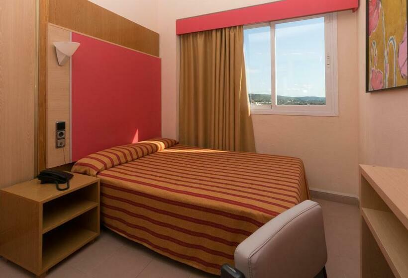 Номер Economy Индивидуальный, The Red Hotel   Adults Only