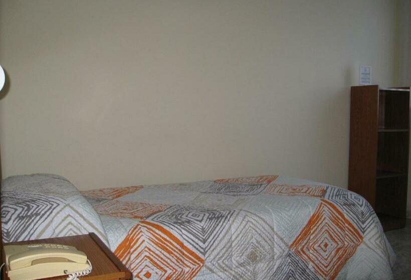 스탠다드 싱글 룸, Hostal Roma