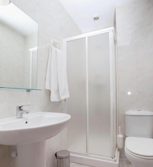 수피리어 싱글 룸, Hostal Roma