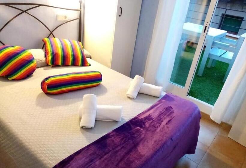 اتاق استاندارد, Hostal Termes
