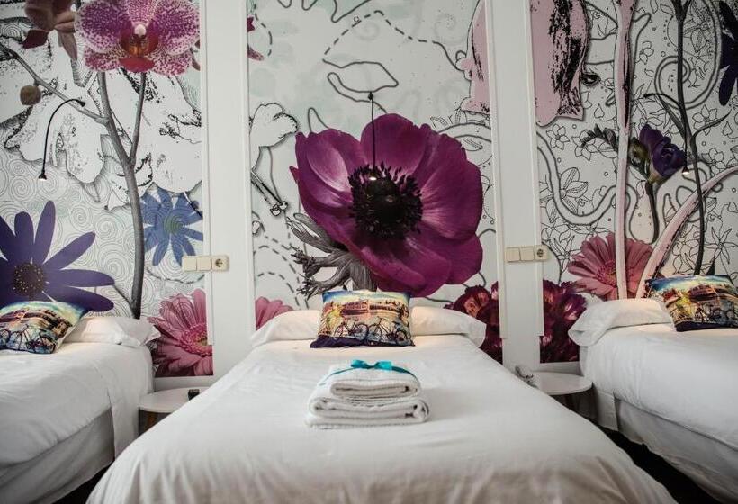 Habitación Triple Estándar, Vázquez De Mella Gran Vía