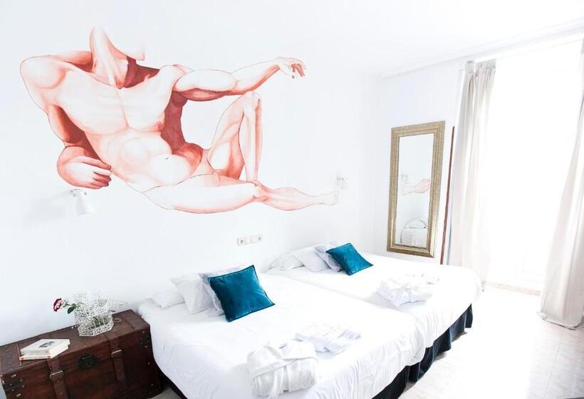 Habitación Superior, Vázquez De Mella Gran Vía