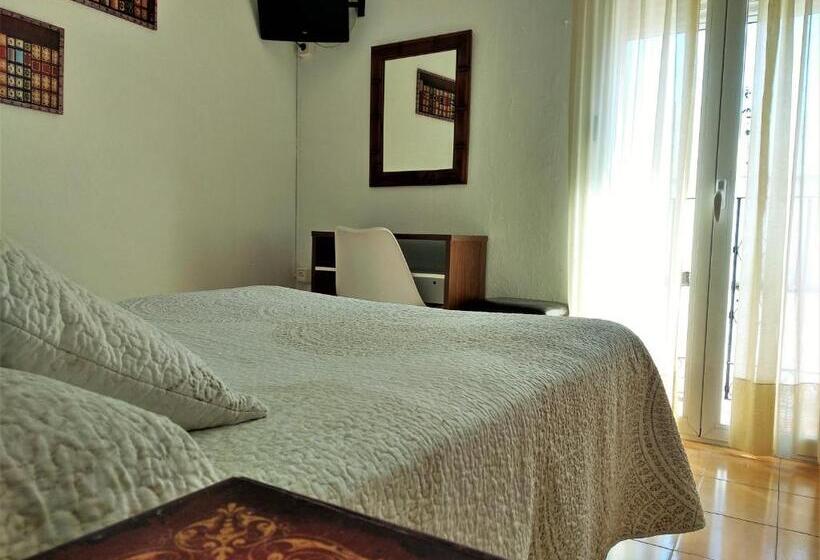 スタンダードルーム, Hostal Enriqueta