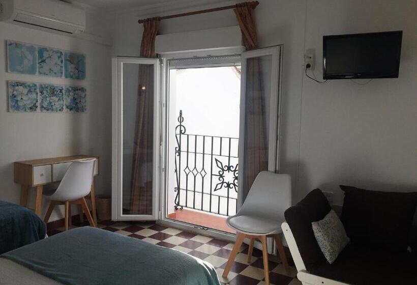 이코노이 4인룸, Hostal Enriqueta