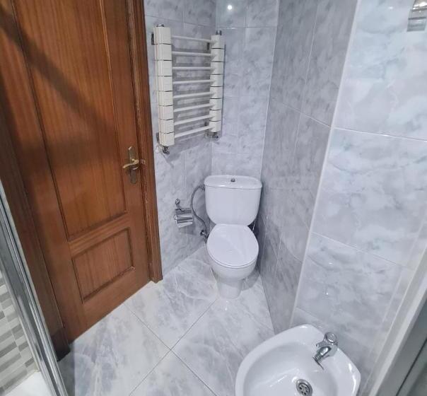 اتاق استاندارد با بالکن, Hostal Sardinero