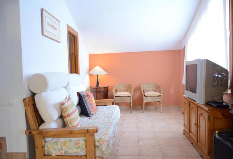 Апартаменты Дюплекс 1 Спальня, Hostal La Cuineta De Cal Triuet