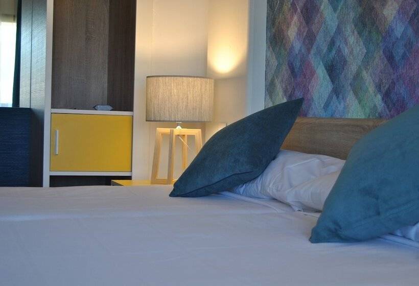 패밀리 룸, Guadalajara & Conference Center Affiliated by Melia