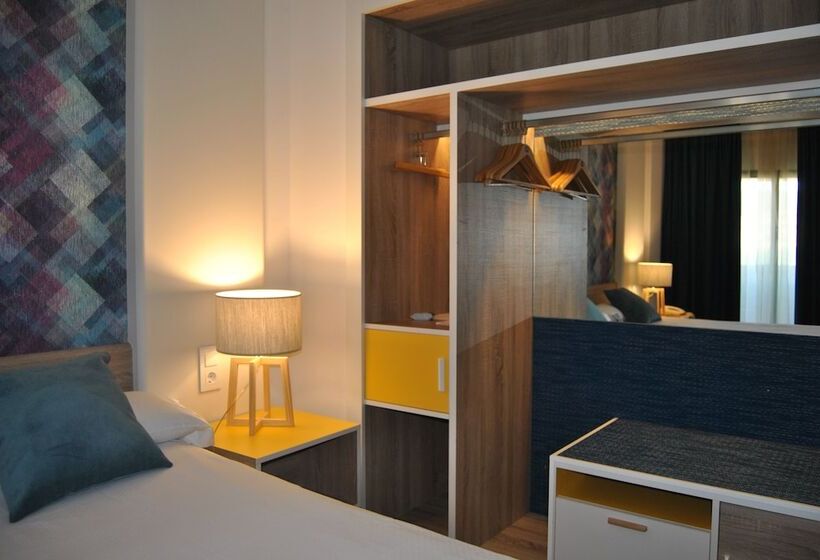 스탠다드 발코니 룸, Guadalajara & Conference Center Affiliated by Melia