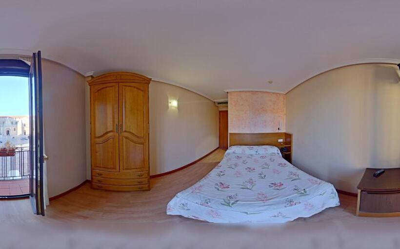 חדר סטנדרט, Hostal Restaurante Boccalino