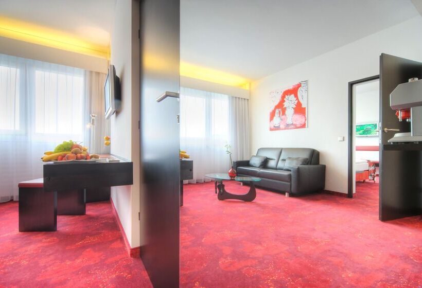 Полулюкс, Arcotel Nike Linz