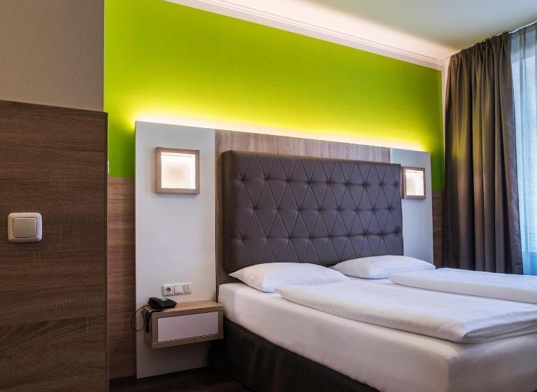 اتاق استاندارد چهار تخته, Theater Hotel Salzburg