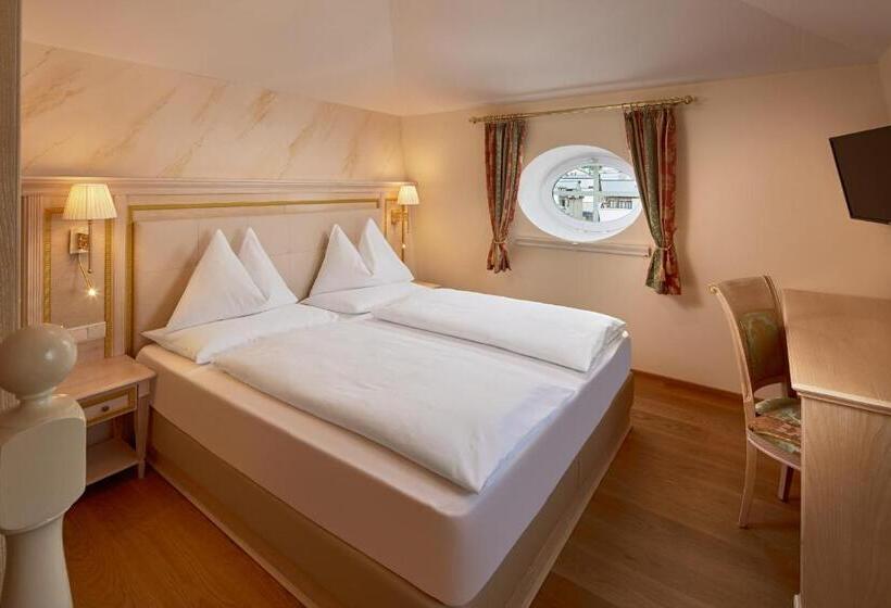 Полулюкс, Grand Hotel Zell Am See
