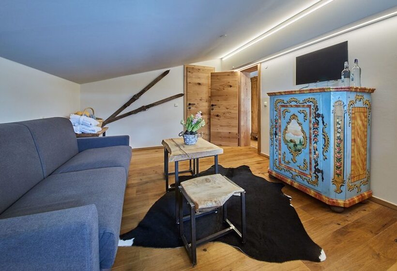 Люкс, Dorfhotel Glücksschmiede