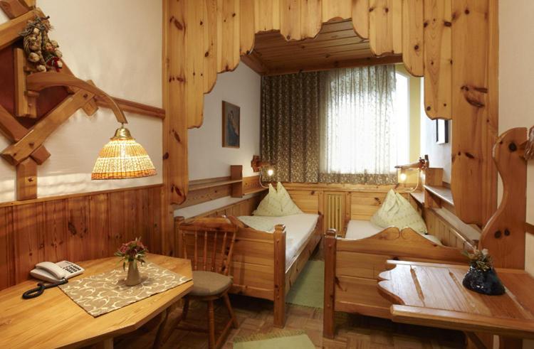 Номер Стандарт, Biolandhaus Arche