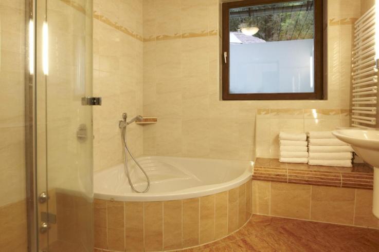 Семейный Номер, Biolandhaus Arche