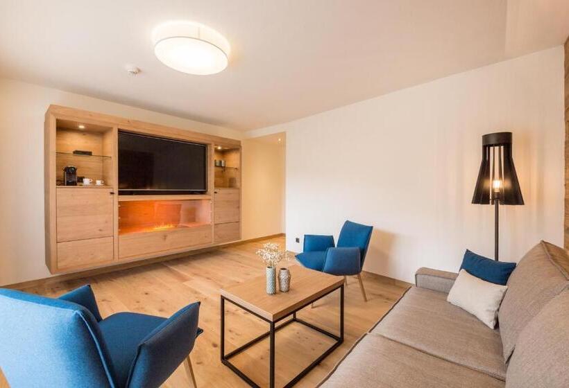 Люкс Повышенной Комфортности, Superior Hotel Alpenhof