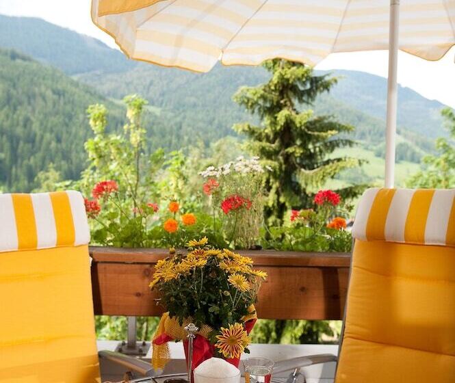 اتاق سوپریور چهار تخته, Wohlfühl & Genusshotel Felsenhof