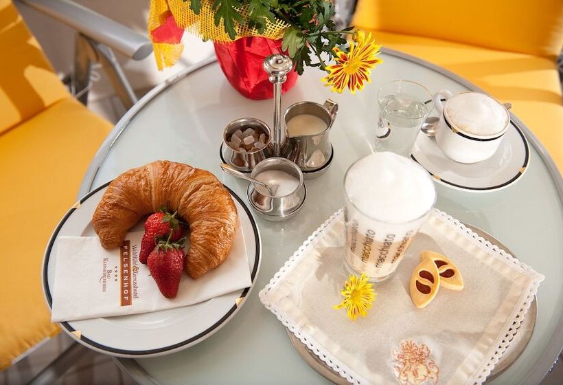 اتاق سوپریور چهار تخته, Wohlfühl & Genusshotel Felsenhof