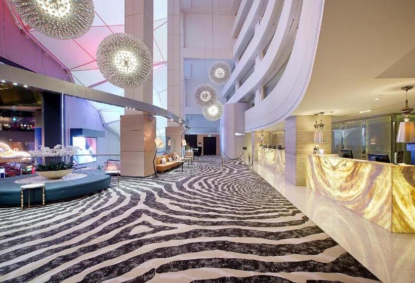 발코니 디럭스 룸, The Star Grand At The Star Gold Coast