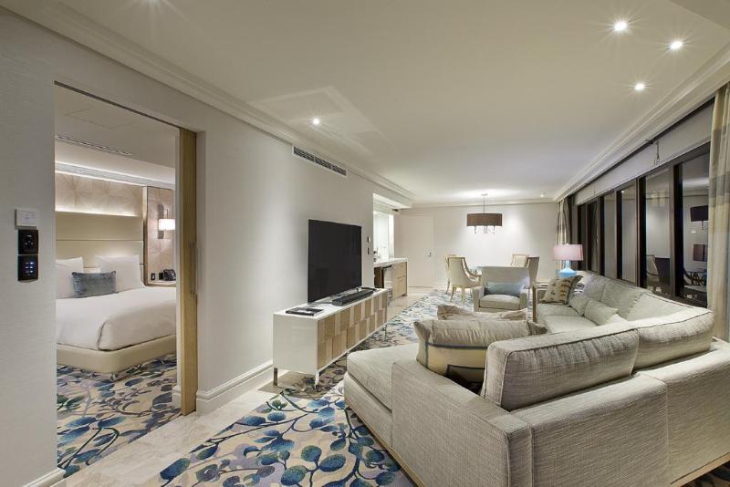 스위트 킹사이즈 침대, The Star Grand At The Star Gold Coast