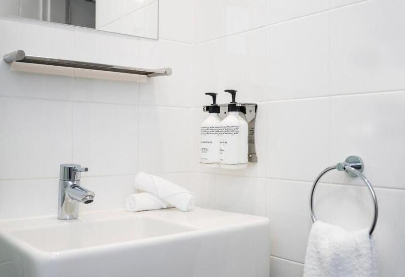 스탠다드 룸 킹사이즈 침대, Travelodge Hotel Hobart