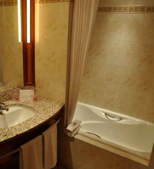 高级大房间, Mercure Andorra