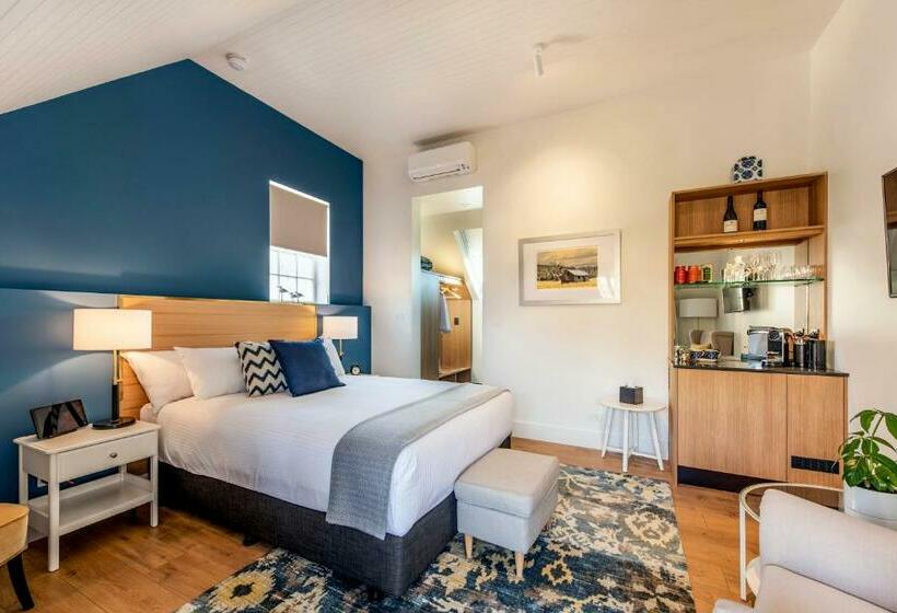 Quarto Superior, Prospect House Private