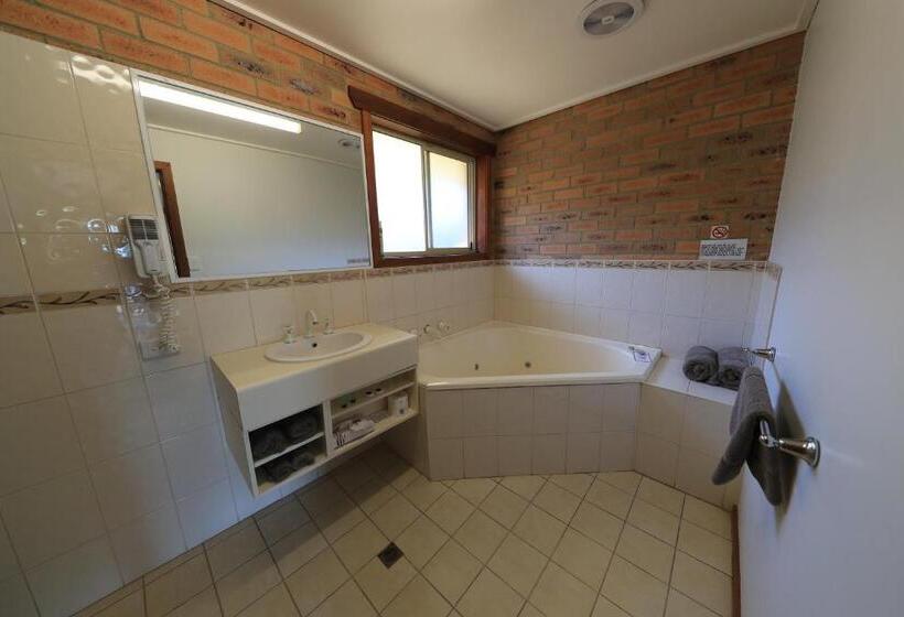 스탠다드 자쿠지 룸, Quays Motel San Remo