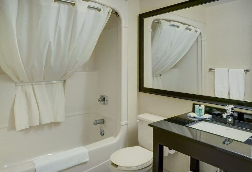 חדר דלוקס, Comfort Inn