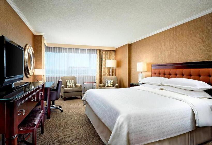 キングサイズベッドのクラブルーム, Sheraton Cavalier Calgary