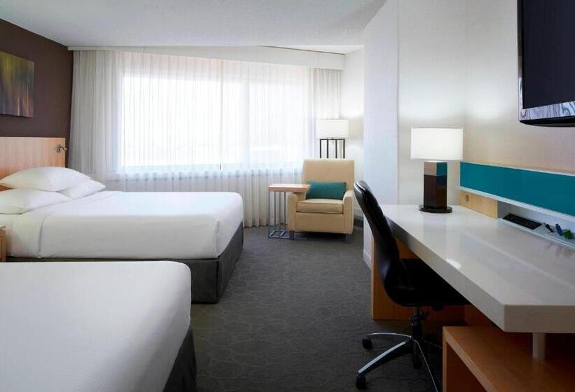 اتاق استاندارد, Delta Hotels By Marriott Quebec