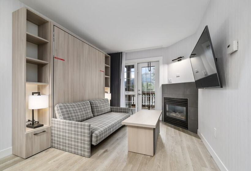 Люкс Deluxe 2 Спальни, Lake Louise Inn