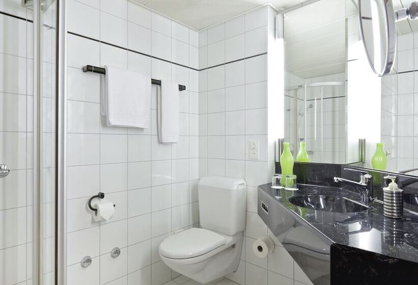 Номер Комфорт, Ramada By Wyndham Baden Hotel Du Parc