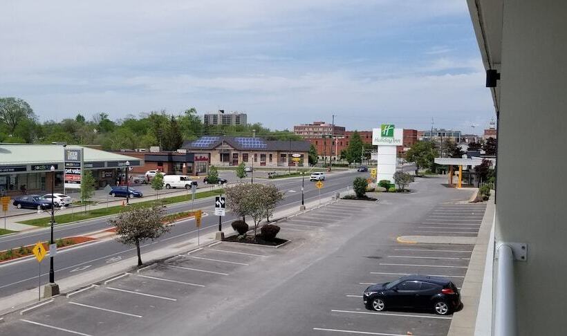스탠다드 룸 더블 침대 2개, Holiday Inn Hotel Peterborough Waterfront, An Ihg