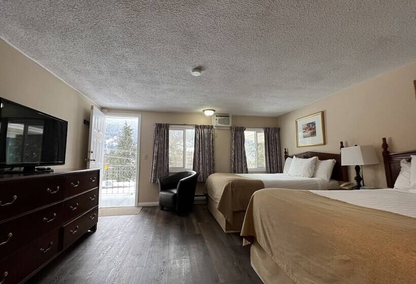 Номер Стандарт 2 Двуспальные Кровати, Villa Motel