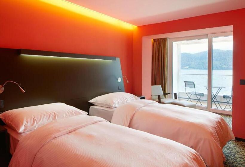 Superior room with lake view, Campus Hotel Hertenstein