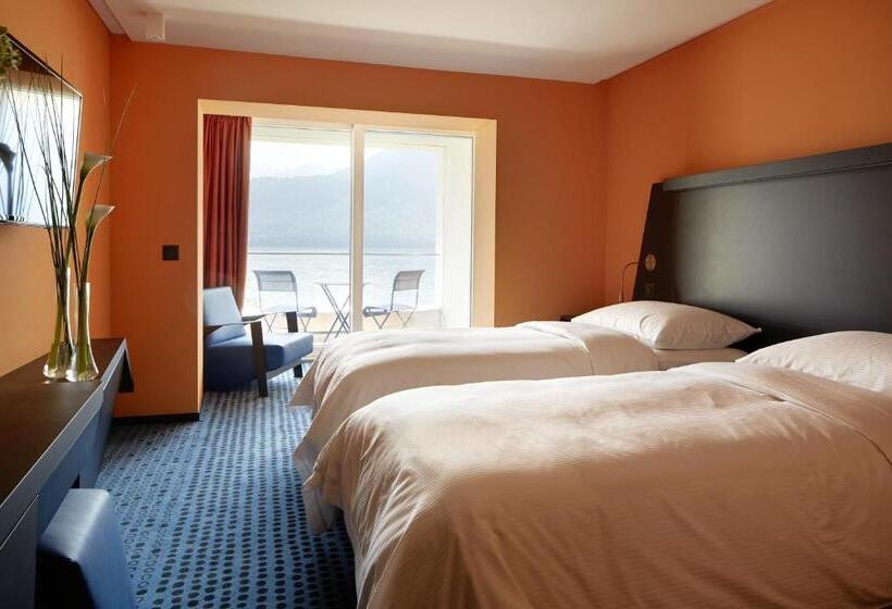 Superior room with lake view, Campus Hotel Hertenstein