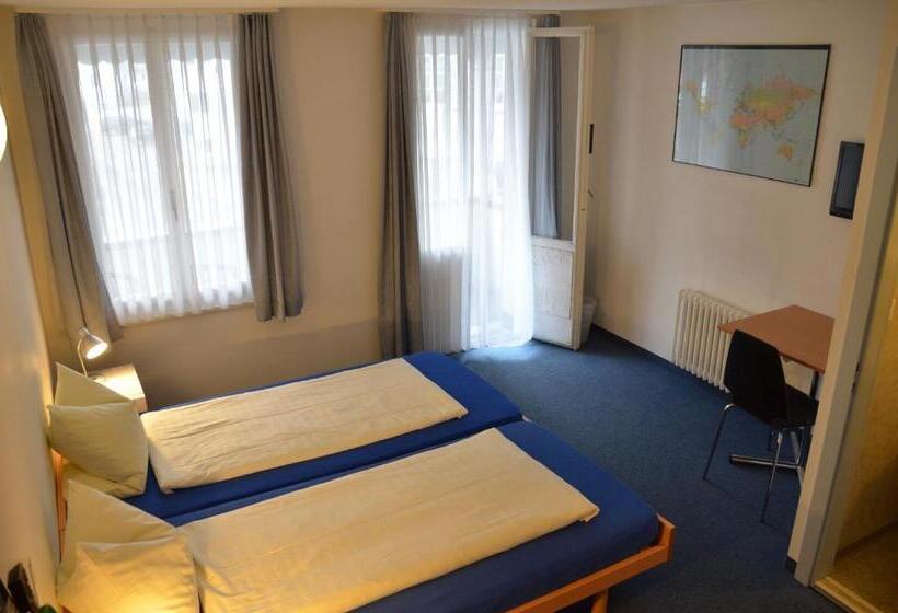 غرفة قياسية, Hirschen Backpacker Hotel & Pub