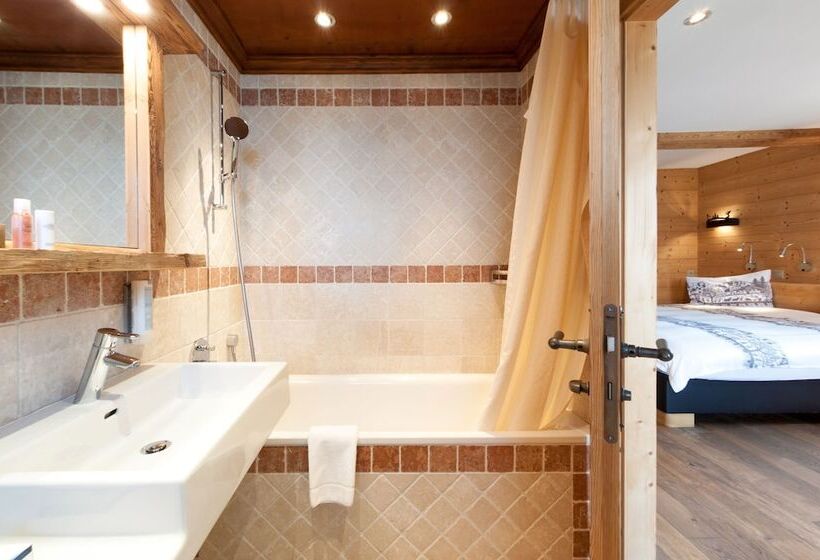 اتاق استاندارد با بالکن, Alpe Fleurie Hôtel & Restaurant