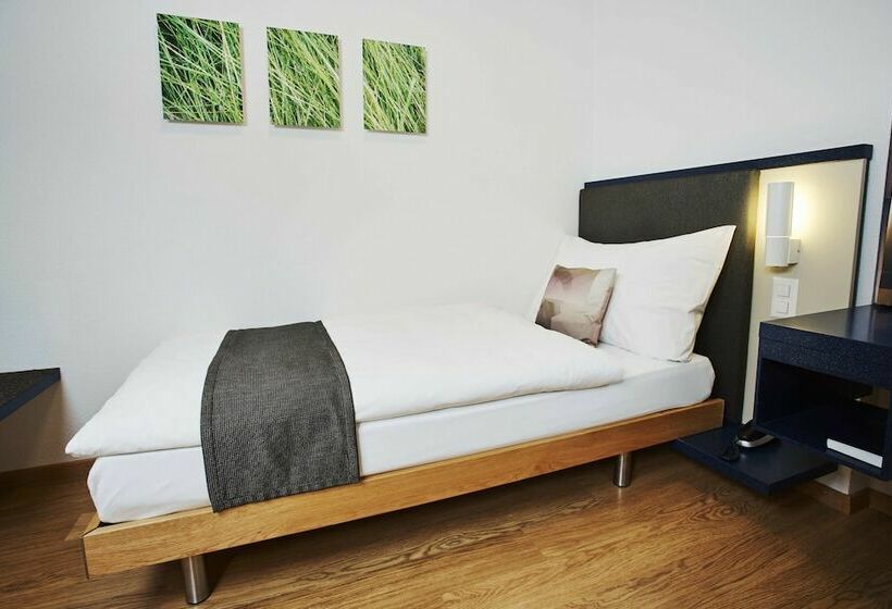 Standard Single Room, Bristol Zurich