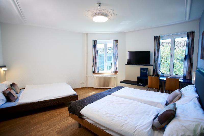 Standard Quadruple Room, Bristol Zurich