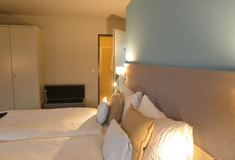 اتاق خانوادگی, Seehotel Riviera At Lake Lucerne