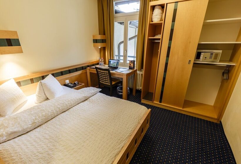 اتاق راحتی یک تخته, Victoria Lauberhorn Wengen